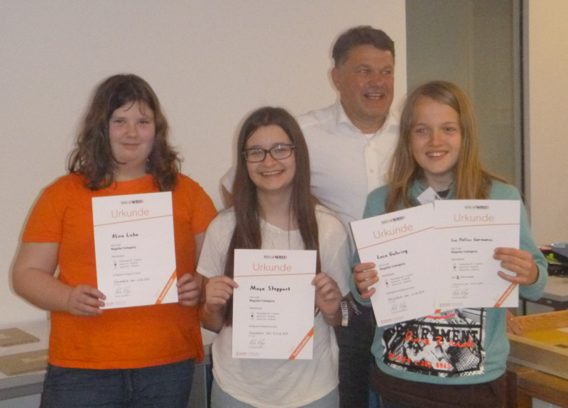 WRO 2016/17 Haßfurter Robotergruppe bei WRO 2017 in Schweinfurt